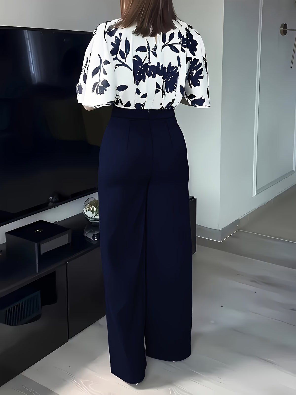 Women's Elegant Printed Shirt & Relaxed Pants Two-Piece Set