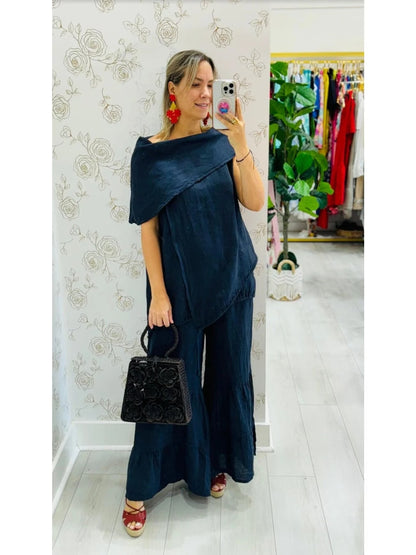 CurveMuse Casual Two-Piece Outfit