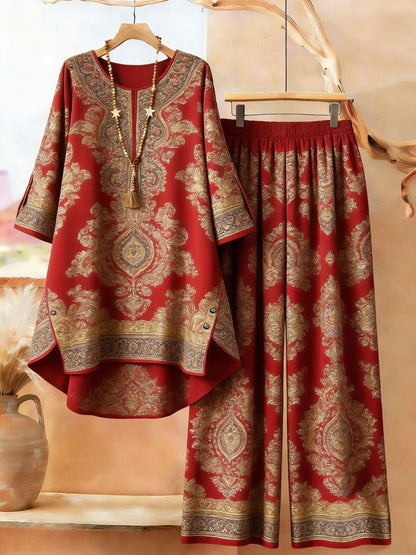 Featuring Persian Floral Print Design, Crew Neck, Dipped Hem, Suitable for Everyday Casual Wear, Comfortable and Stylish