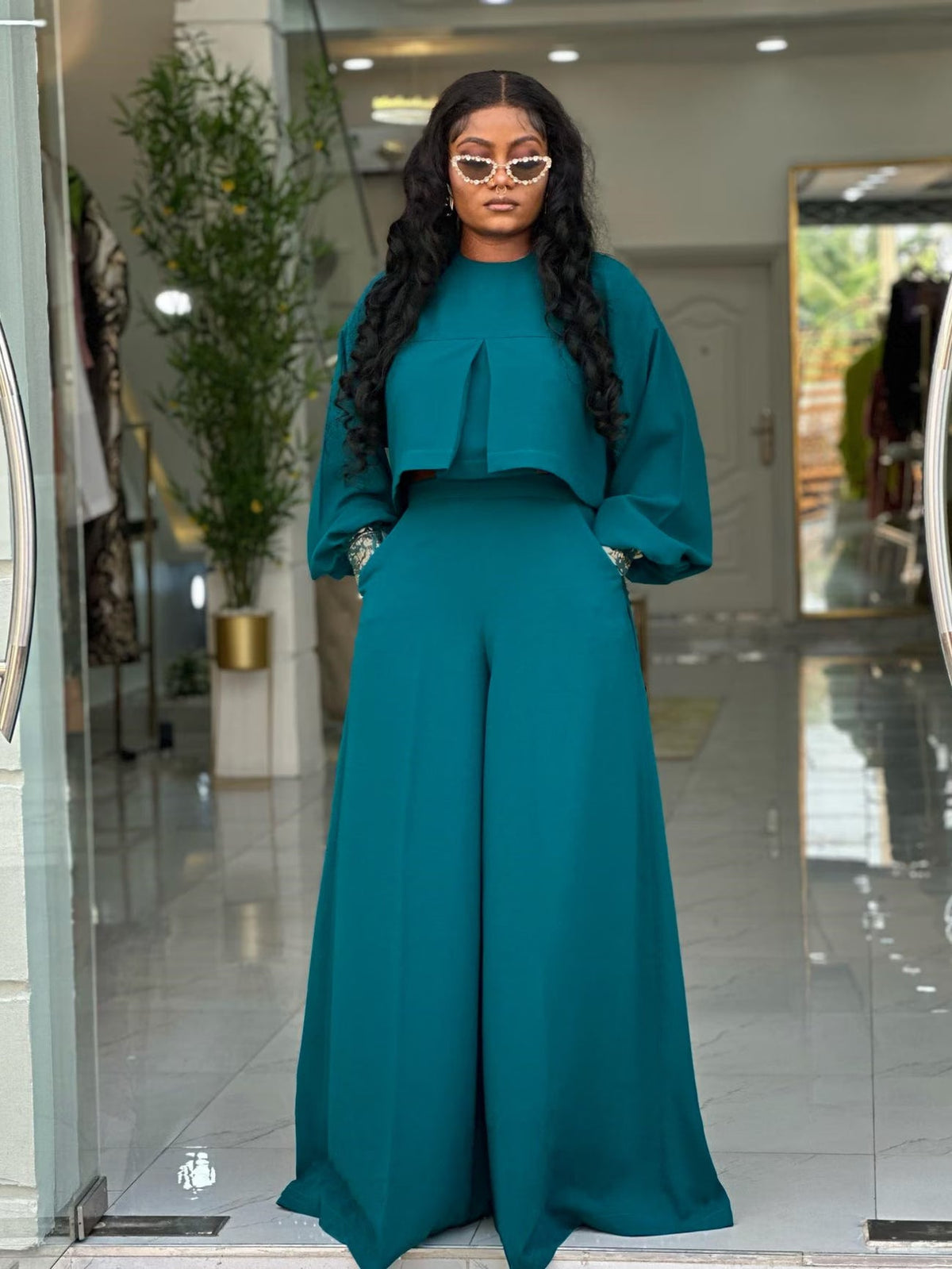 Plus Size Elegant Lantern Sleeve Top & Wide-Leg Pants Set