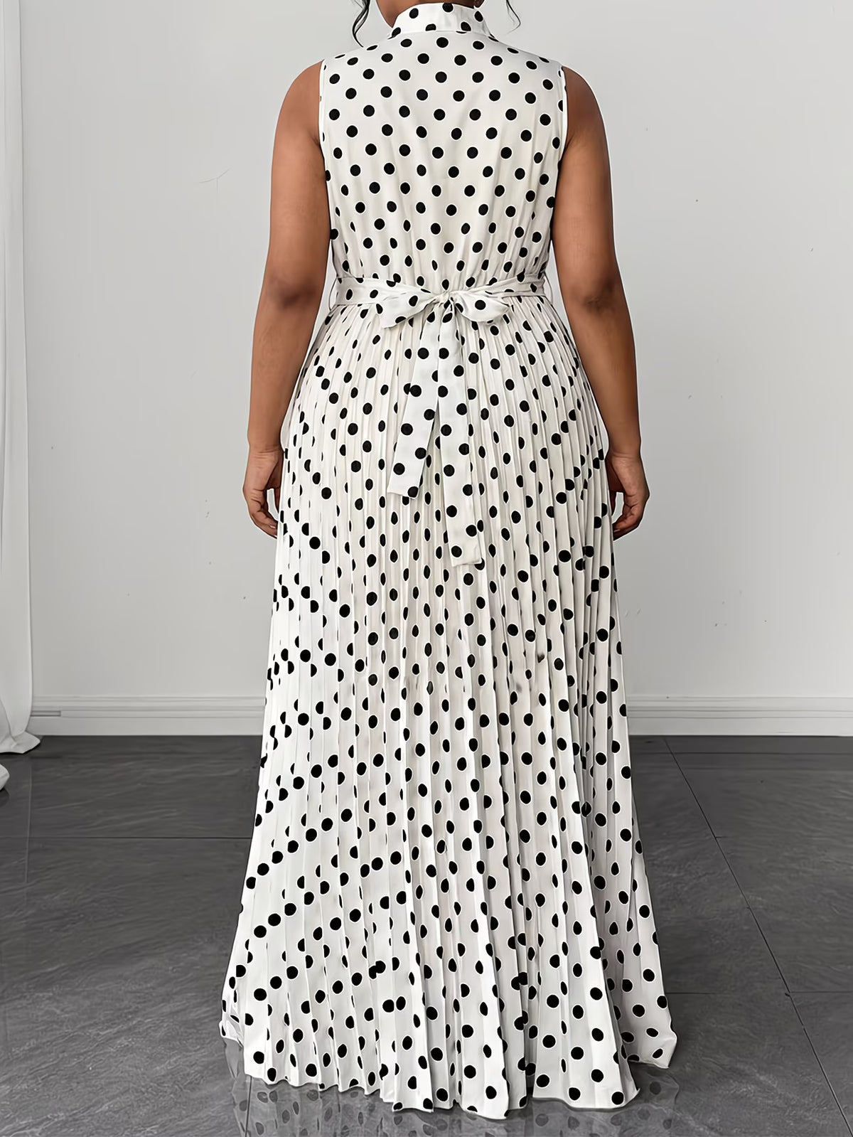 Polka Grace Maxi Dress ✨
