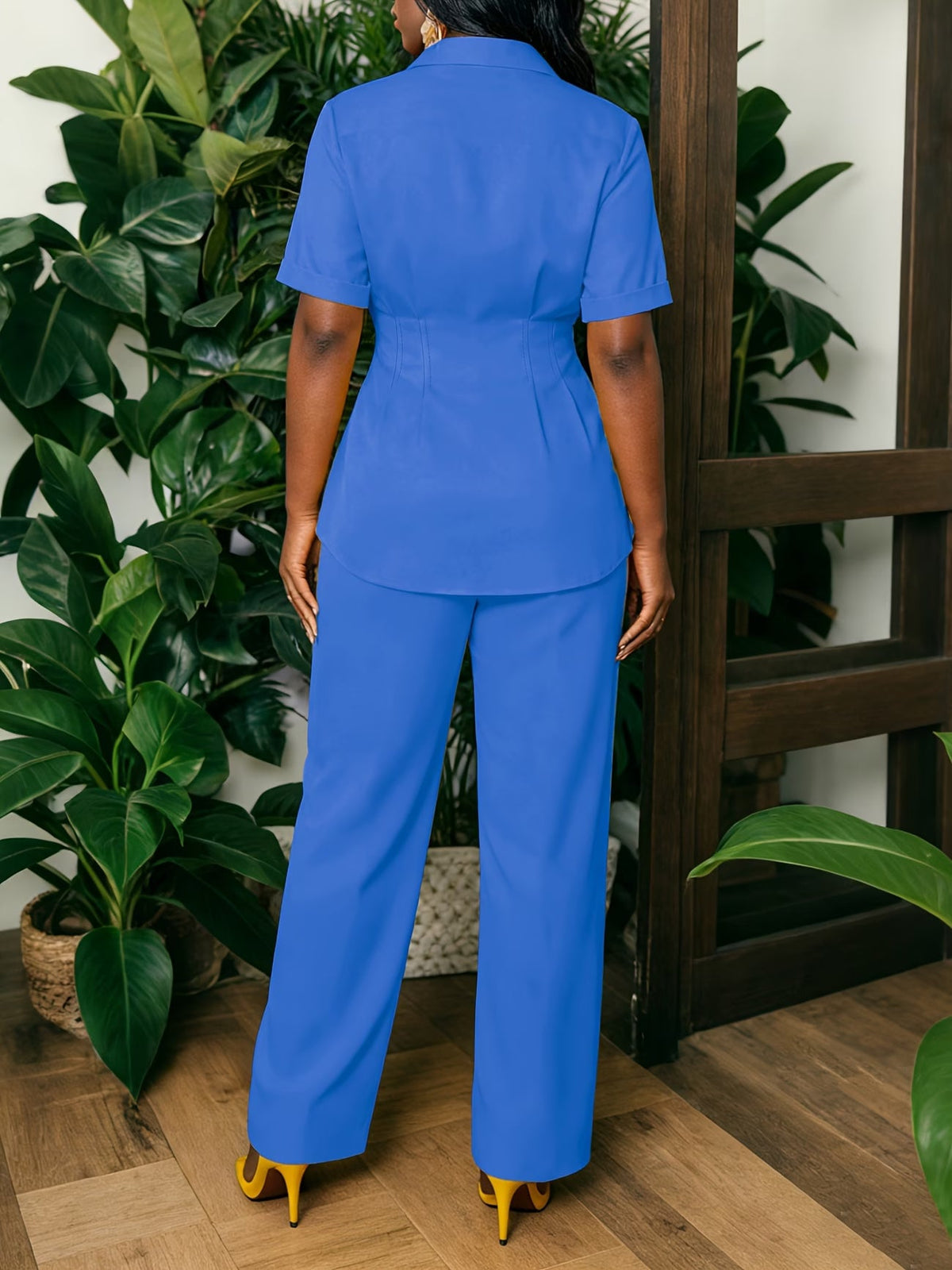 Two-Piece Set Featuring a Chic Top And Relaxed Long Pants