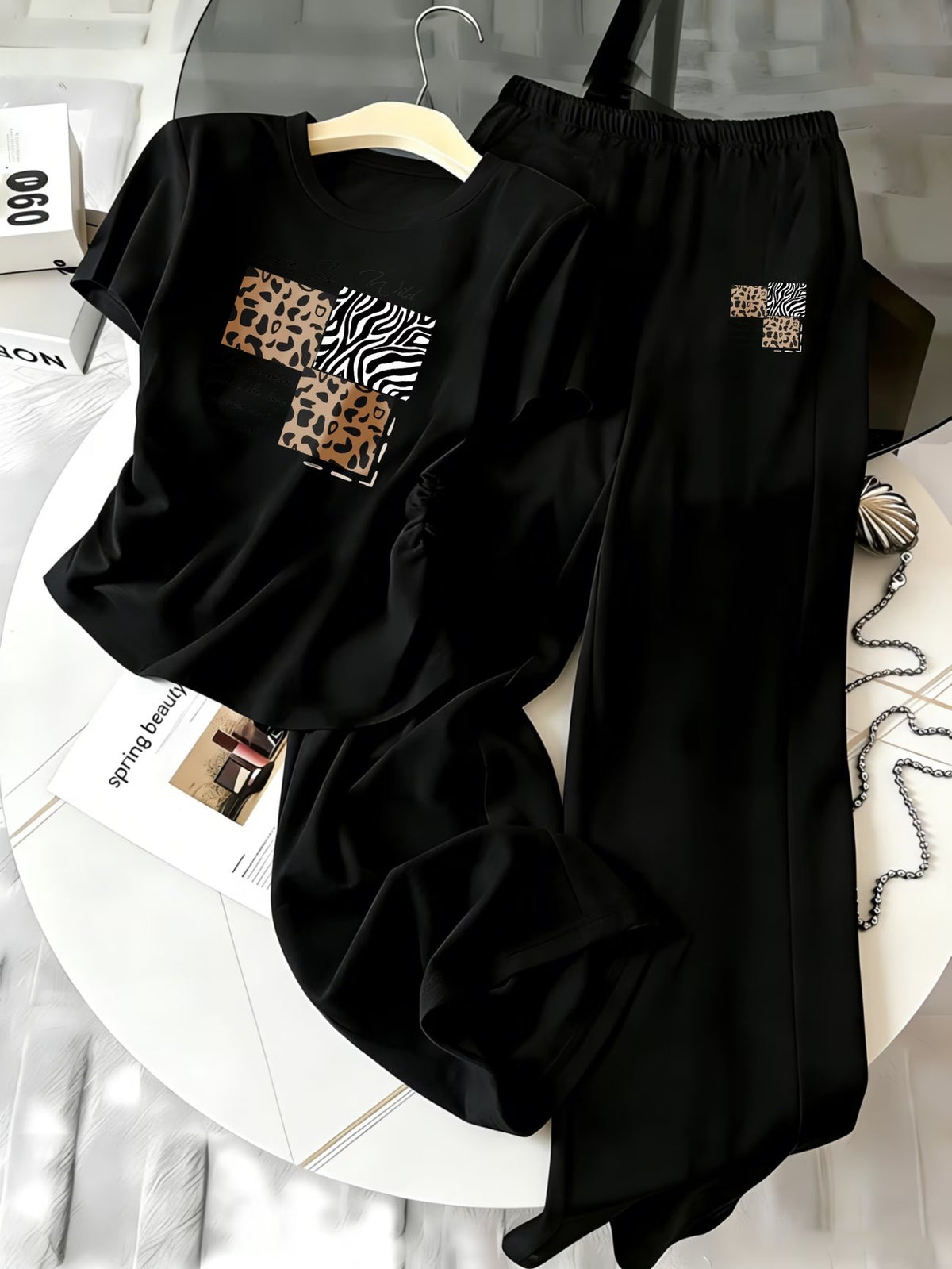 Women’s Apricot Bow Print 2-Piece Co-Ord Set