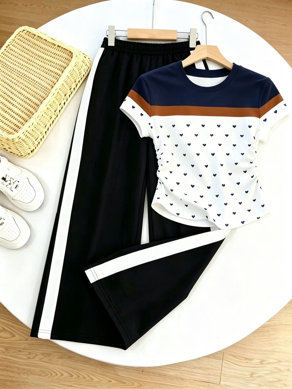 Women’s Apricot Bow Print 2-Piece Co-Ord Set
