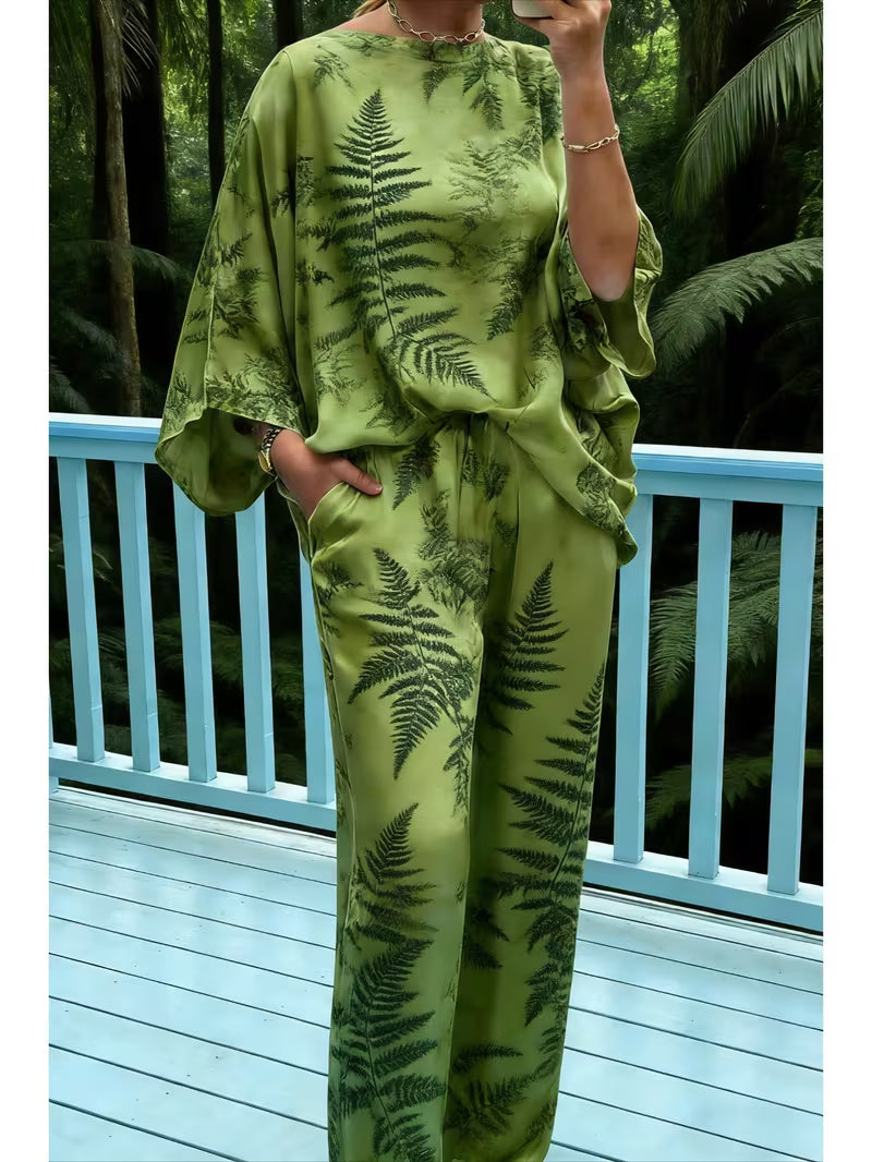 Plus Size Off-Shoulder Batwing Sleeve Printed 2-Piece Set
